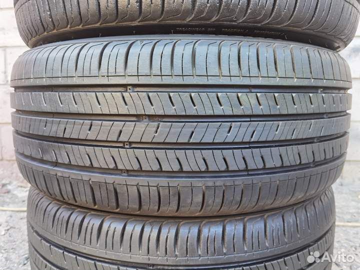 Kumho Solus TA31 215/50 R17 95V