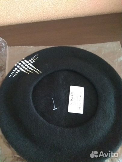 Берет женский