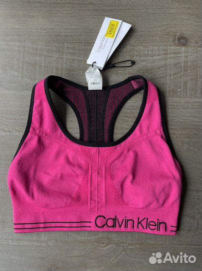 Calvin Klein новый спортивный топ оригинал