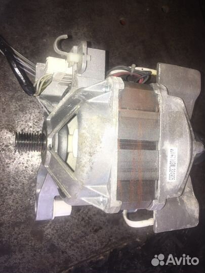 Двигататель стиральной машины