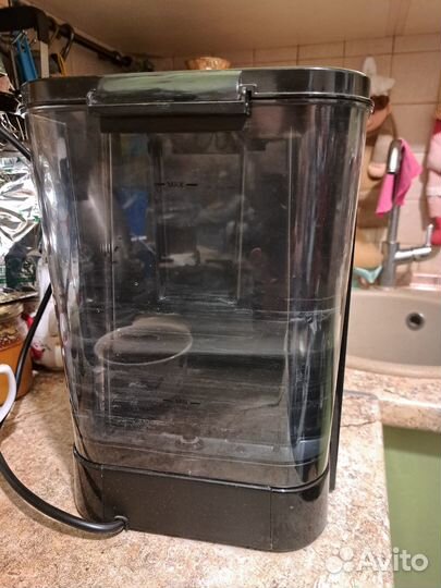 Кофеварка Vitek V-1513 под ремонт или на донора