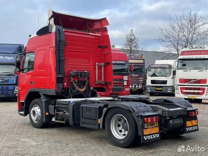 Pазбираем грузовик Volvo FM 2008-2013