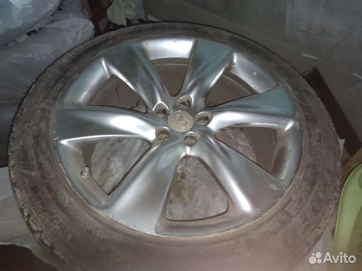 Шины с дисками