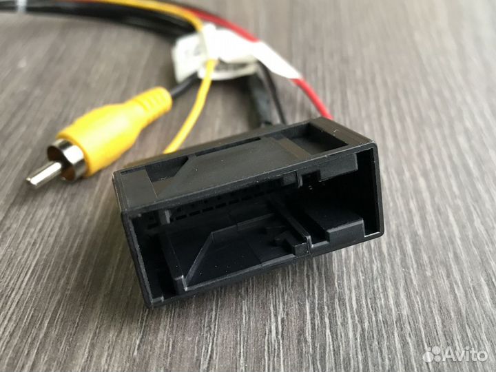 Адаптер RGB для камеры Volkswagen/Skoda