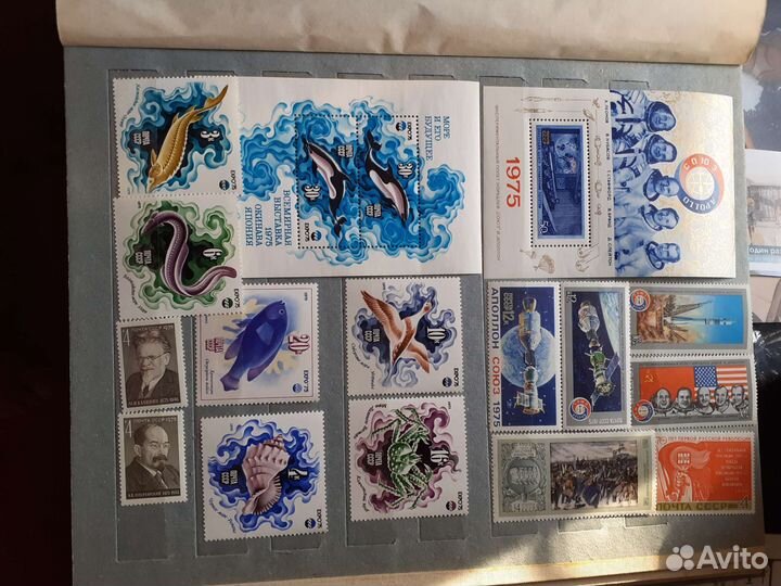 Полный годовой набор марок за 1975 г