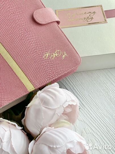 Подарок ежедневник учителю воспитателю выпускной