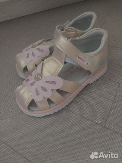 Сандалии для девочки 27 размер