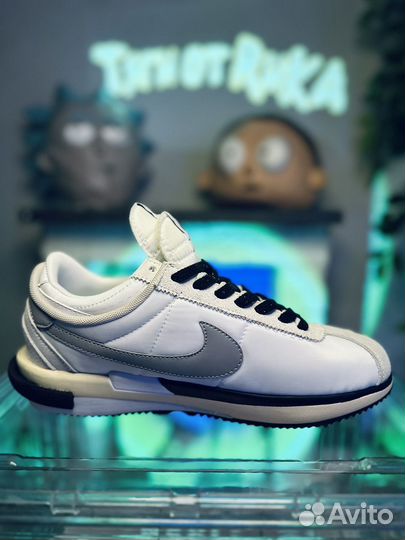 Кроссовки nike sacai waffle one белые