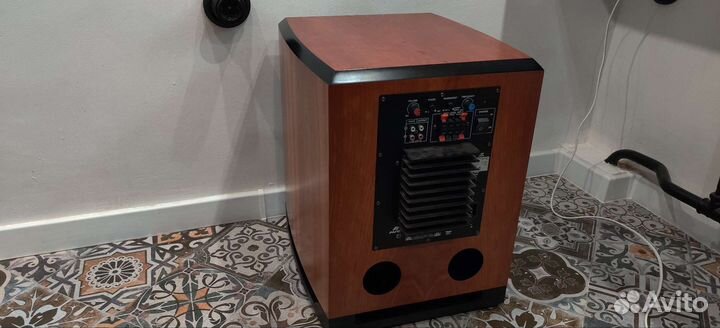 Акустика bose, Сабвуфер AVE wf-808