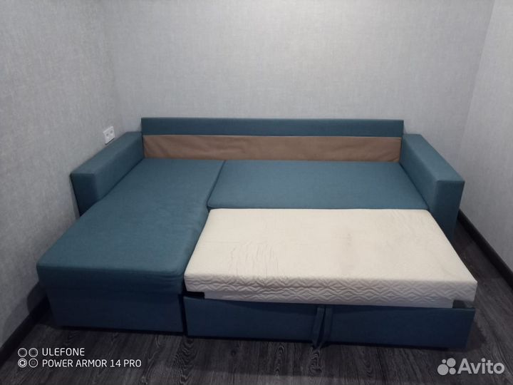 Угловой диван кровать