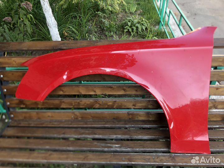 Крыло переднее левое audi a4 b8