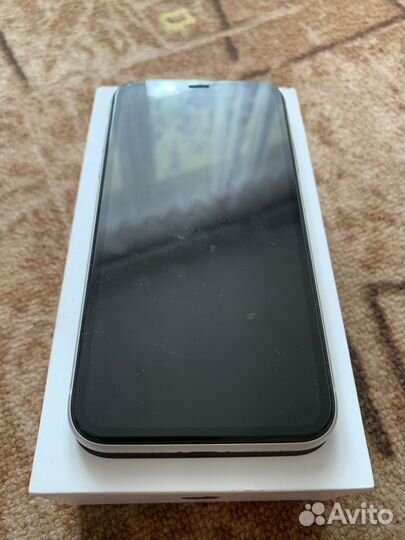iPhone Xr, 64 ГБ