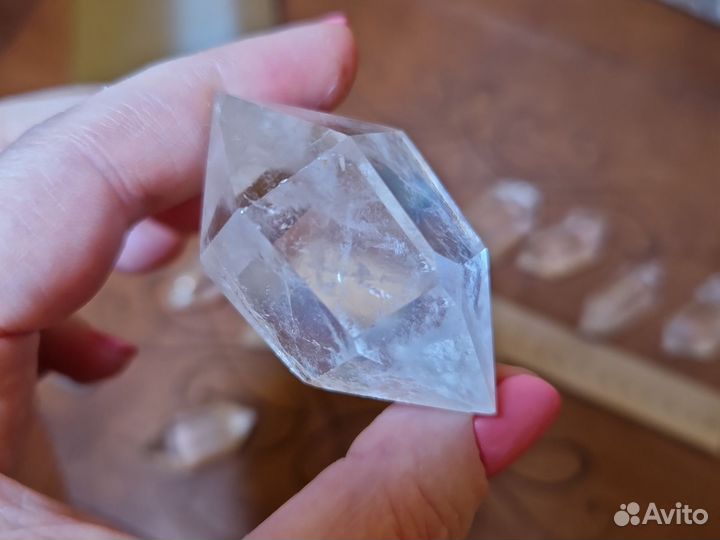 Кристалл чистого кварца 45гр., 52х26х29 мм