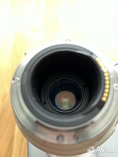 Телеобьектив Canon EF 100-400mm f/4.5-5.6L IS USM