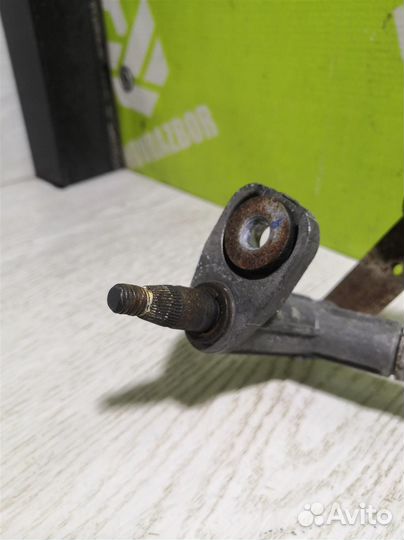 Трапеция стеклоочистителей Шкода Октавия А4