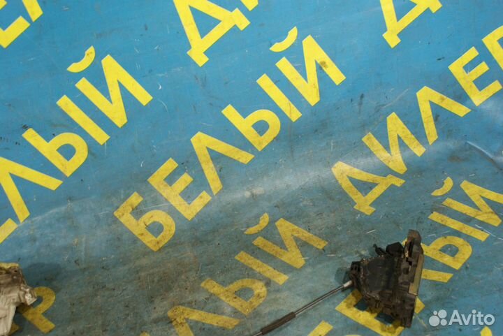 Замок передней правой двери Ford Focus 1