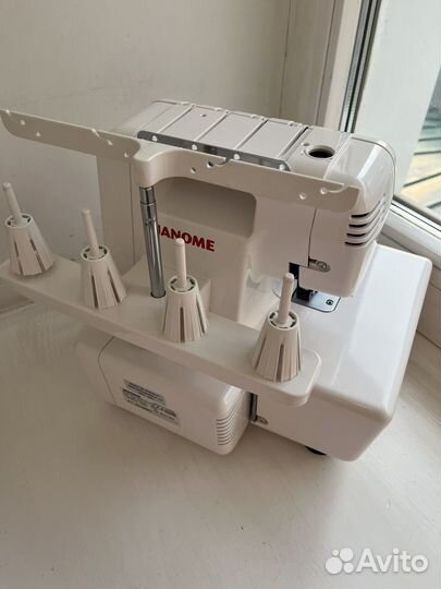 Оверлок janome 714
