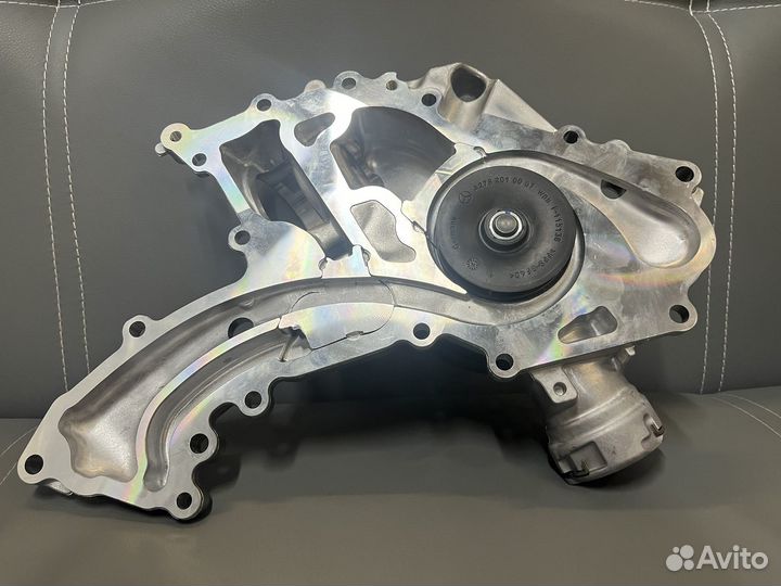 Насос системы охлаждения Mercedes-Benz A2782000007