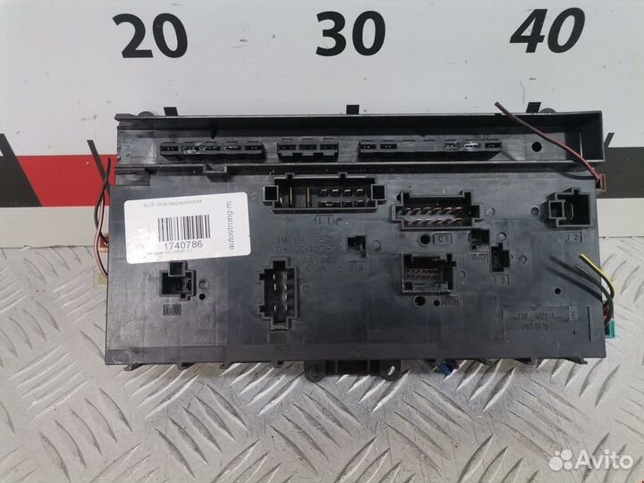 Блок предохранителей для mercedes-benz Vito (W639)