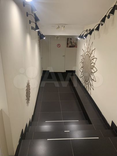 Помещение под салон, 56 м²