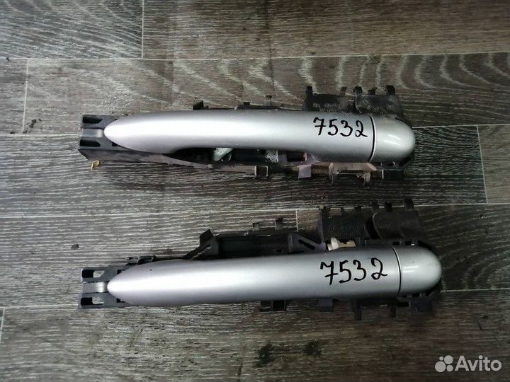 Ручка передней правой, задней левой двери Меган 2