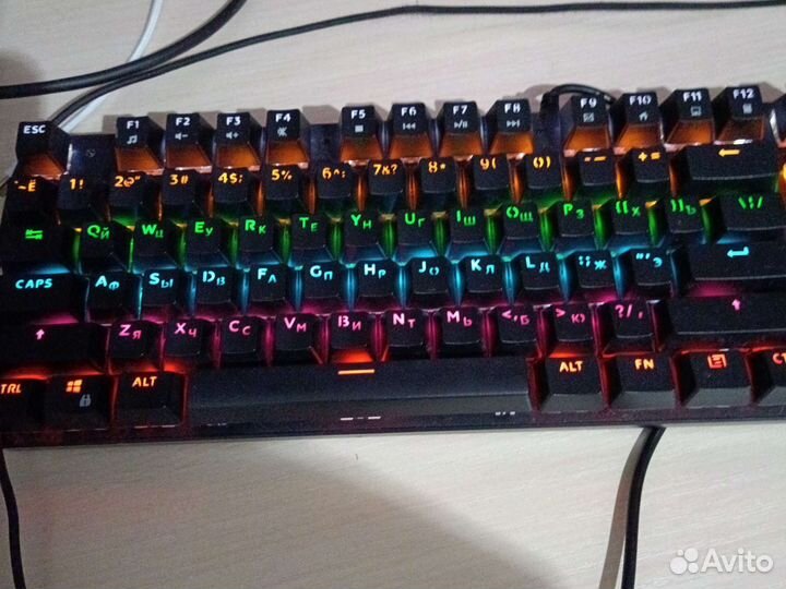 Игровой набор клавиатура механическая+мышь
