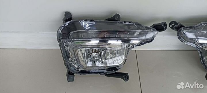 Kia Rio 3 противотуманная фара правая левая дхо