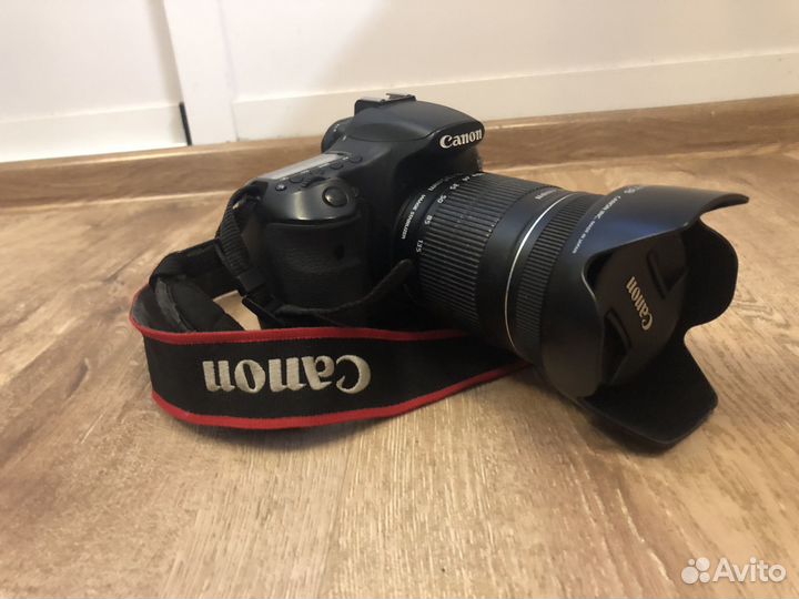 Canon EOS 60D Kit EF-S 18-135mm f/3.5-5.6 IS