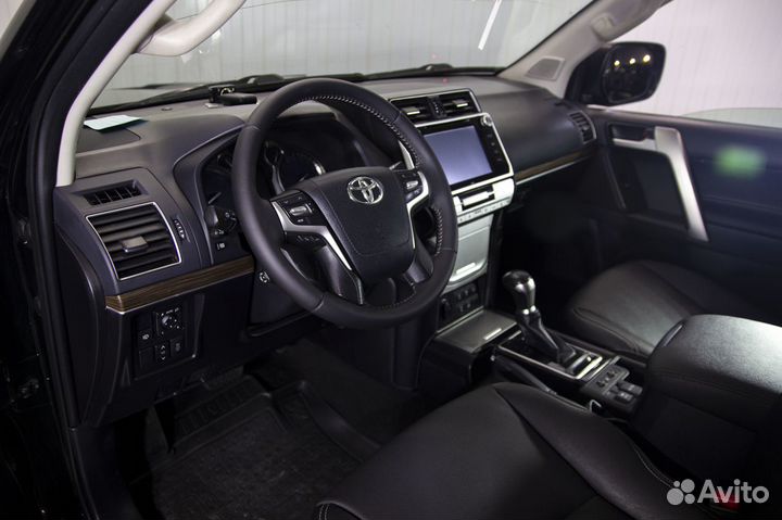 Toyota Land Cruiser Prado 2.8 AT, 2018, 214 363 км