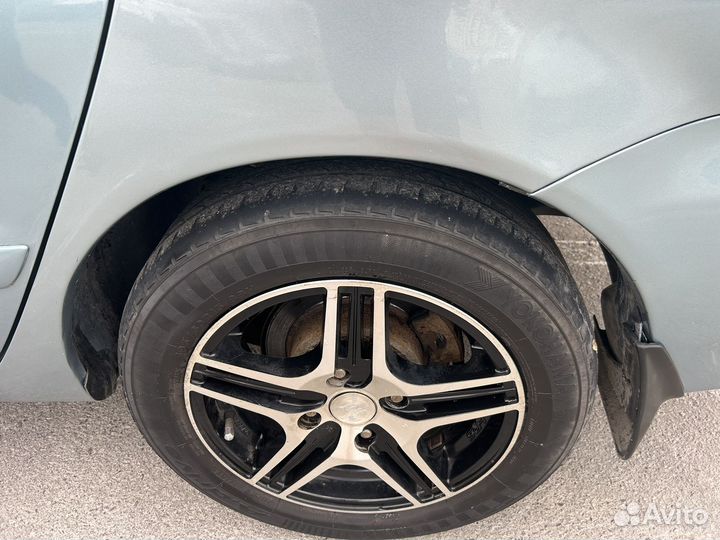 Mitsubishi Lancer 1.6 AT, 2006, 251 000 км