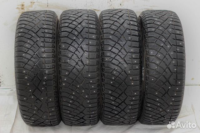 Nitto Therma Spike 225/60 R17 103T