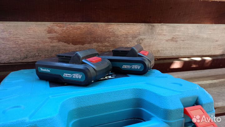 Шуруповерт makita 26v