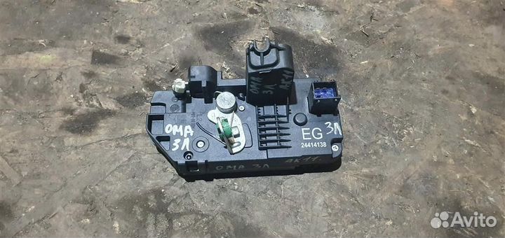 Замок двери задней левой Opel Meriva A 2003-2010