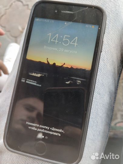 Телефон iPhone 6