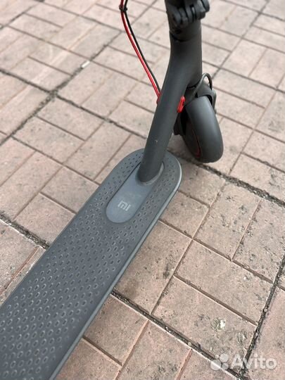 Электросамокат Xiaomi m365 pro