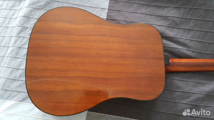 Безладовая акустическая бас-гитара EKO, Италия