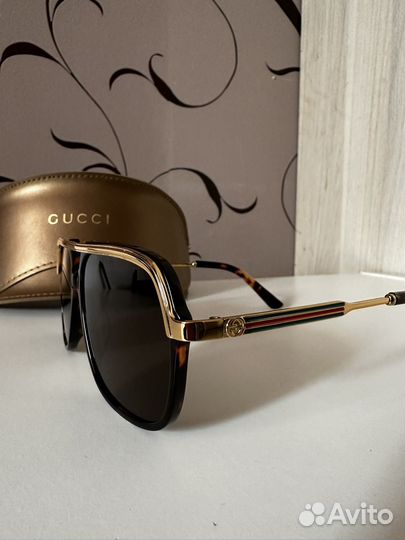 Солнцезащитные очки Gucci женские оригинал