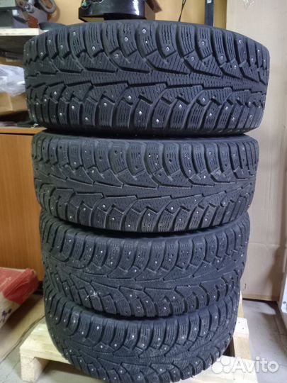 Nokian Tyres All Weather+ 205/60 R16