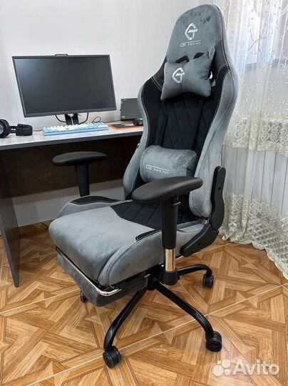 Компьютерное игровое кресло геймерское с массажем