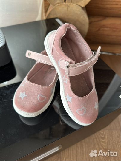 Туфли для девочки 27 размер