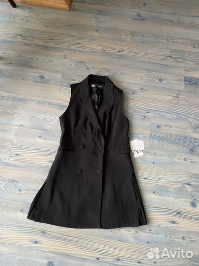 Платье Zara