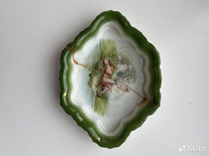 Старинная фарфоровая пепельница