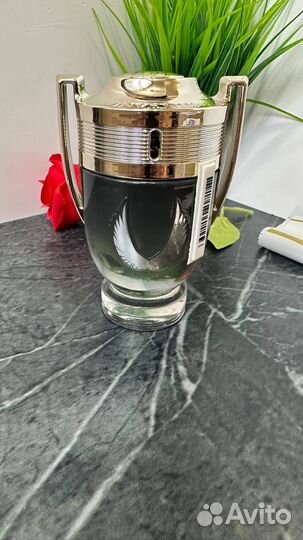 Paco rabanne invictus platinum 96 ml (с витрины)