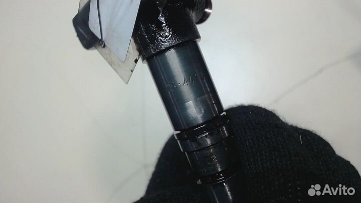 Форсунка топливная Mitsubishi Pajero / Montero, 20