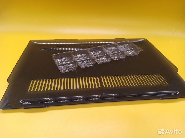 28159 Пластиковый чехол для ноутбука