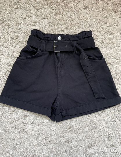 Стильные свободные шорты Bershka (Бангладеш)