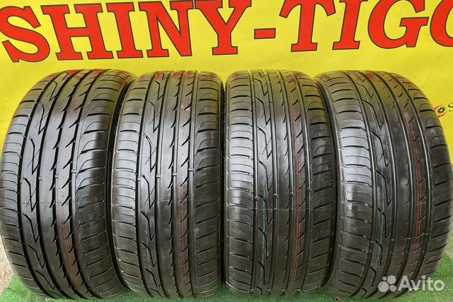 Three-A P606 235/45 R17 97W