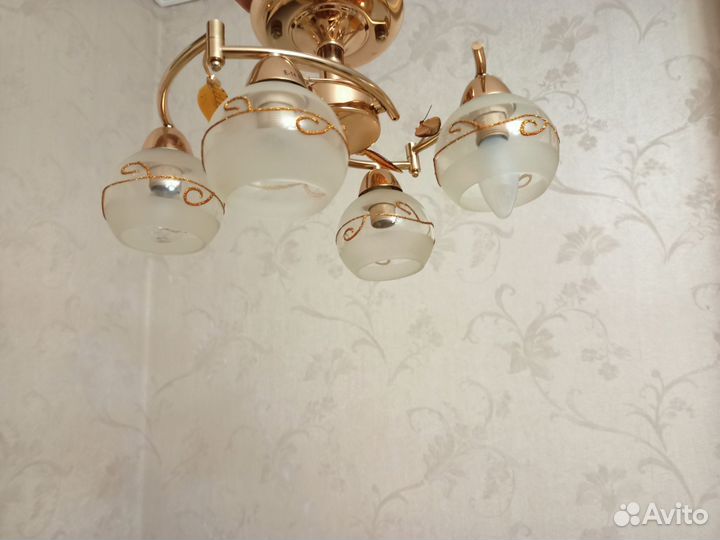 Люстра потолочная