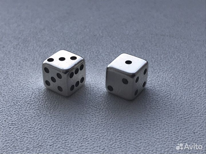 Кубики, зарики, кости серебряные