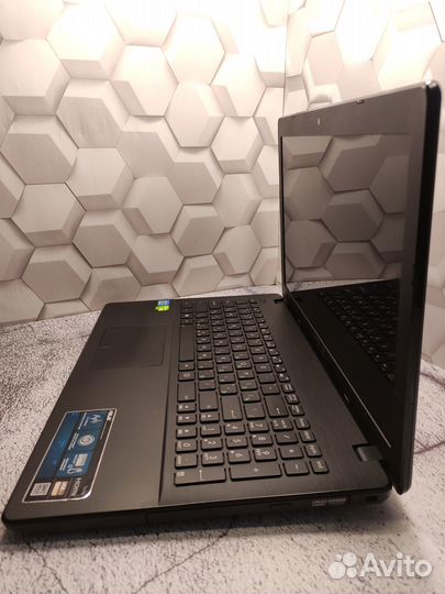 Игровой Asus intel/SSD/HDD 750GB/GeForce/15.6